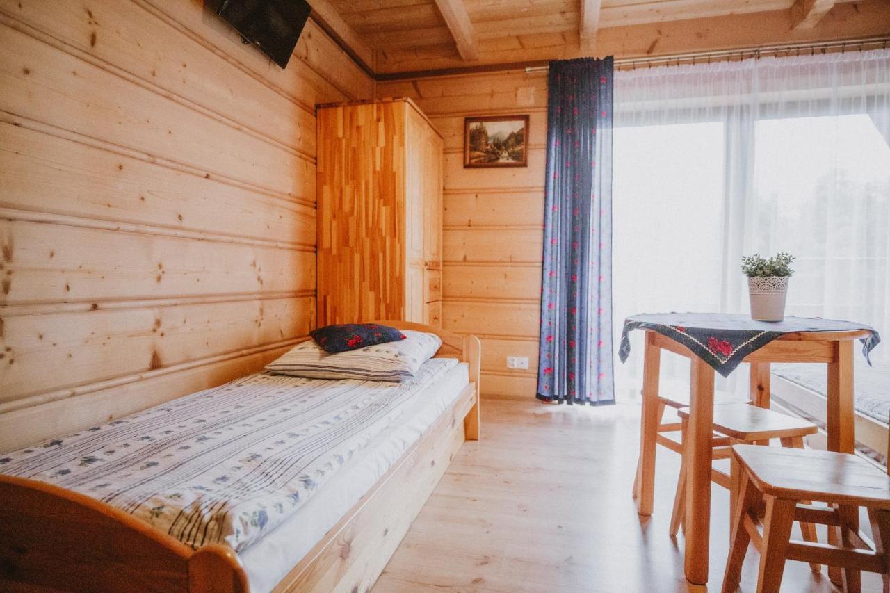 Domki I Pokoje Obok Term Chocholow U Tadka Esterno foto